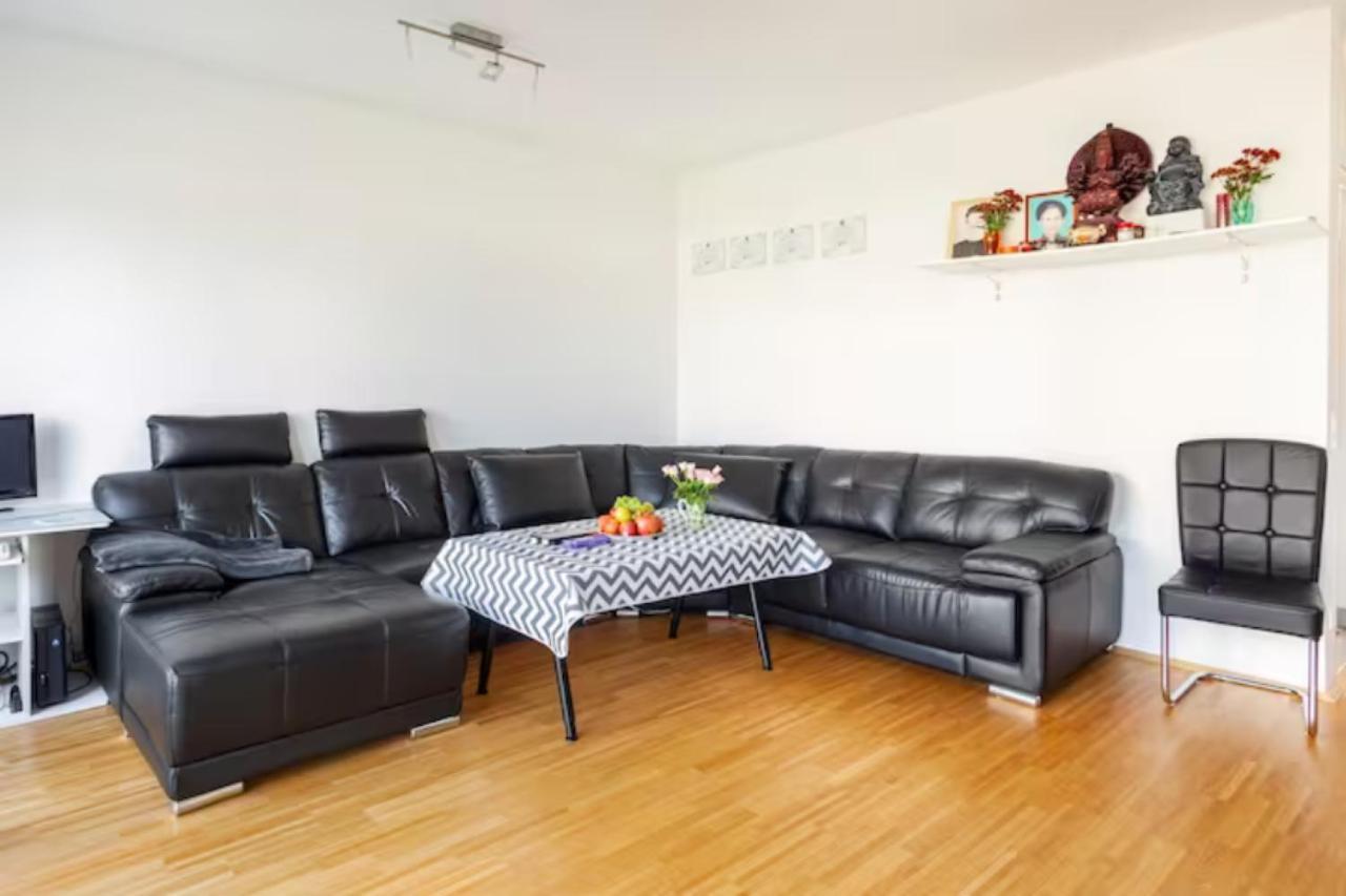 Privatzimmer Mit Balkon-Richtung Messe Hannover Esterno foto