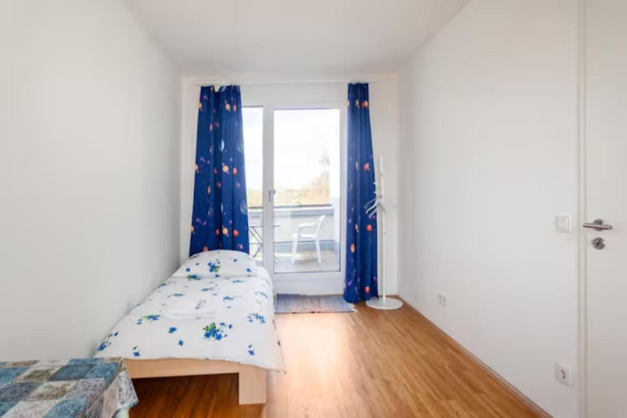 Privatzimmer Mit Balkon-Richtung Messe Hannover Esterno foto