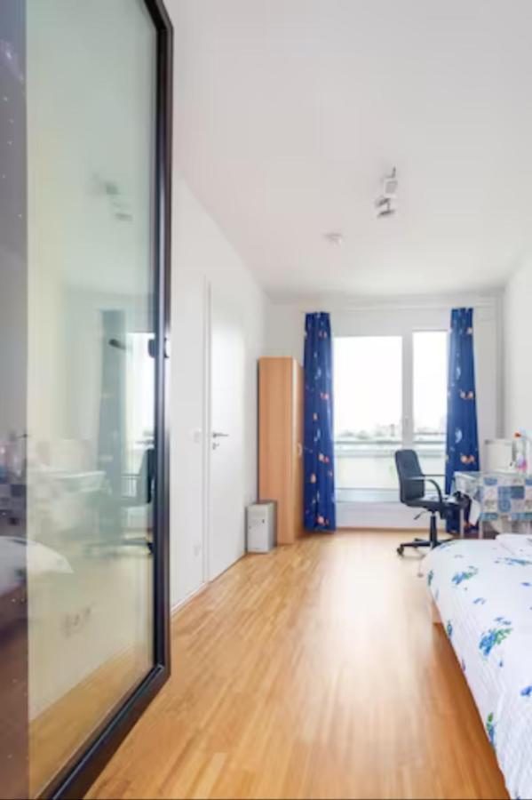 Privatzimmer Mit Balkon-Richtung Messe Hannover Esterno foto